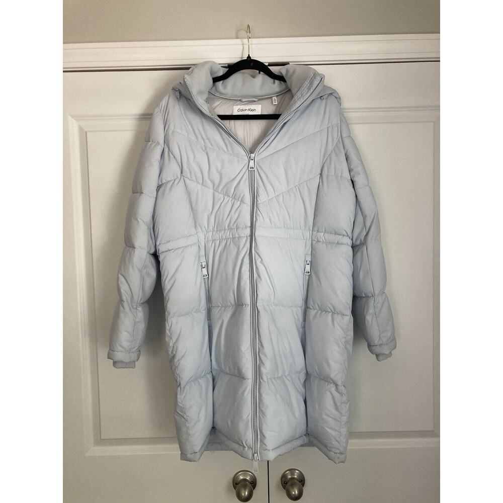 Calvin Klein Ladies Long Puffer Coat Light Grey Size Large NWT SRP $300